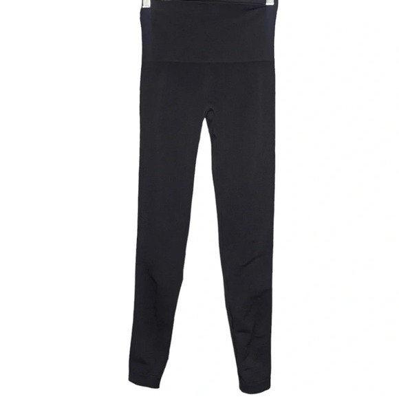 Spanx Black Look At Me Now High Waisted Seamless Leggings Size Small - Picture 9 of 11